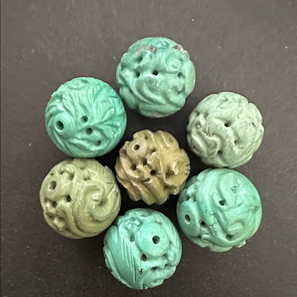 RARE Vintage Large Carved Turquoise Beads - Picture 3 of 6